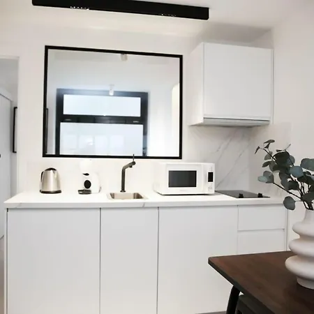 Logement Ideal En Famille - Porte Du Marais - 6P - Flat-Guest Paris Exterior foto